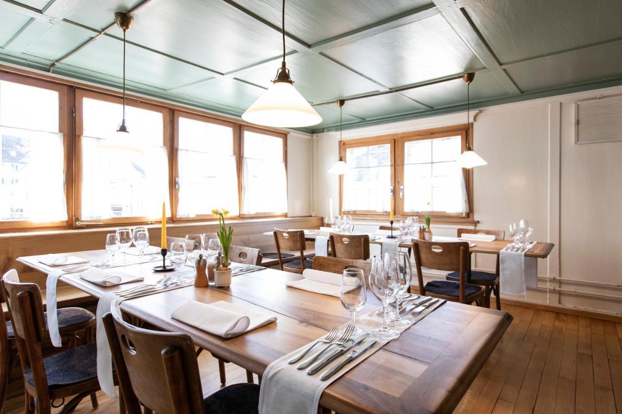 Gasthaus Roessli Mogelsberg ภายนอก รูปภาพ