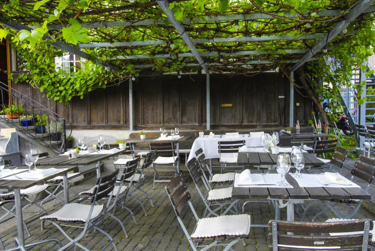Gasthaus Roessli Mogelsberg ภายนอก รูปภาพ